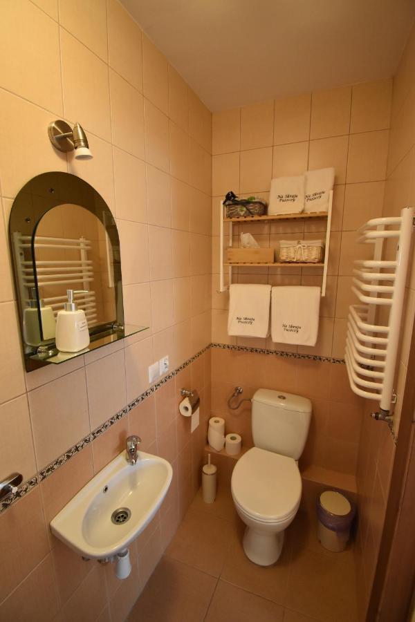 Goscinne Na Skraju Puszczy Homestay *